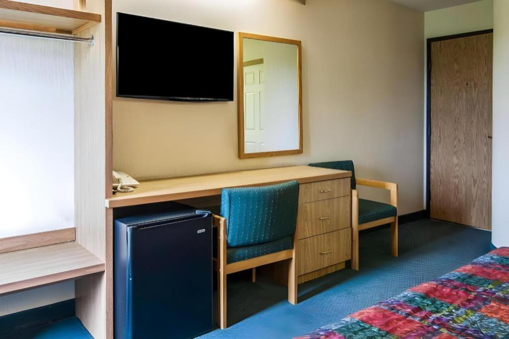 Rodeway Inn Salem Kültér fotó