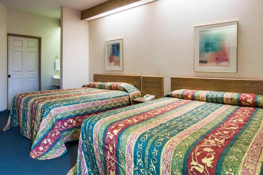 Rodeway Inn Salem Kültér fotó