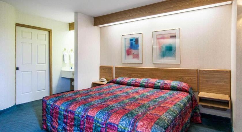 Rodeway Inn Salem Kültér fotó