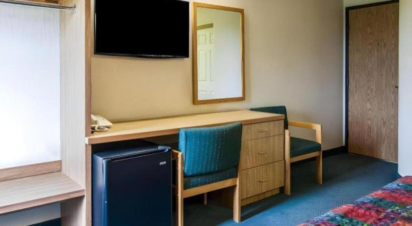 Rodeway Inn Salem Kültér fotó